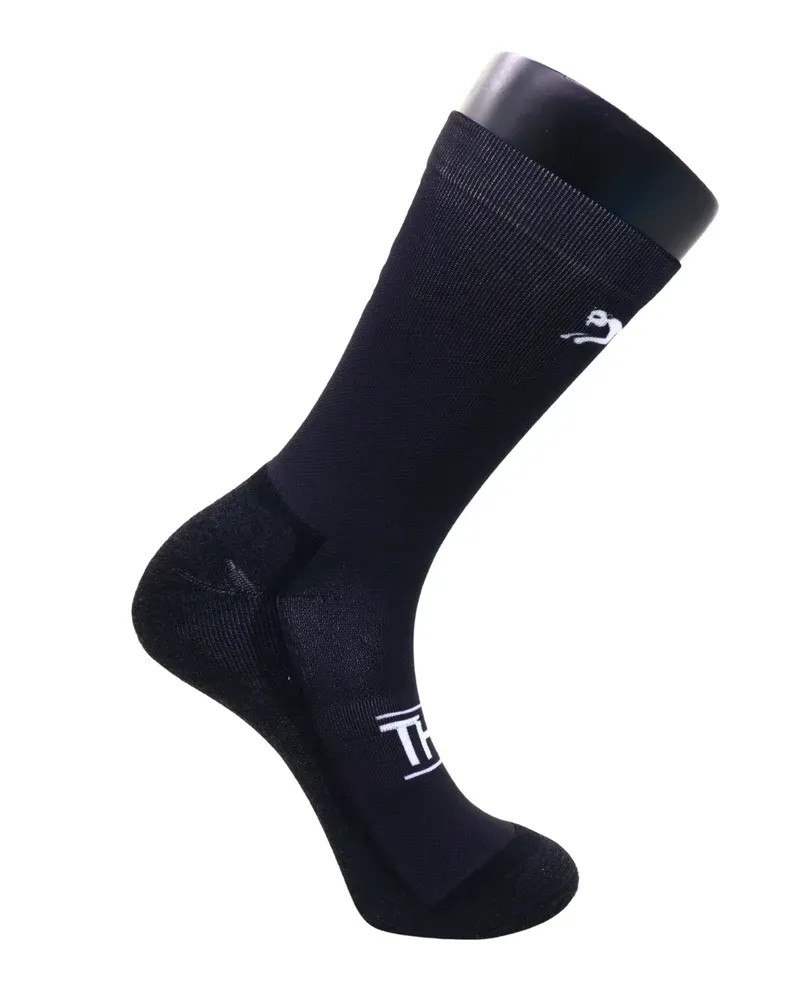 Classic Black Running Socks alternate view 3